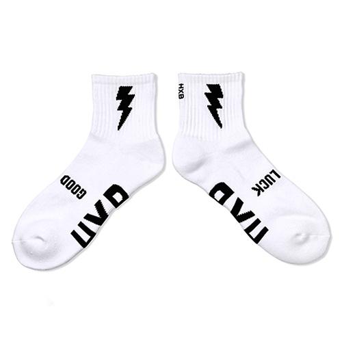 HXB "GOOD LUCK SOCKS" 【SPARK】 WHITE×BLACK